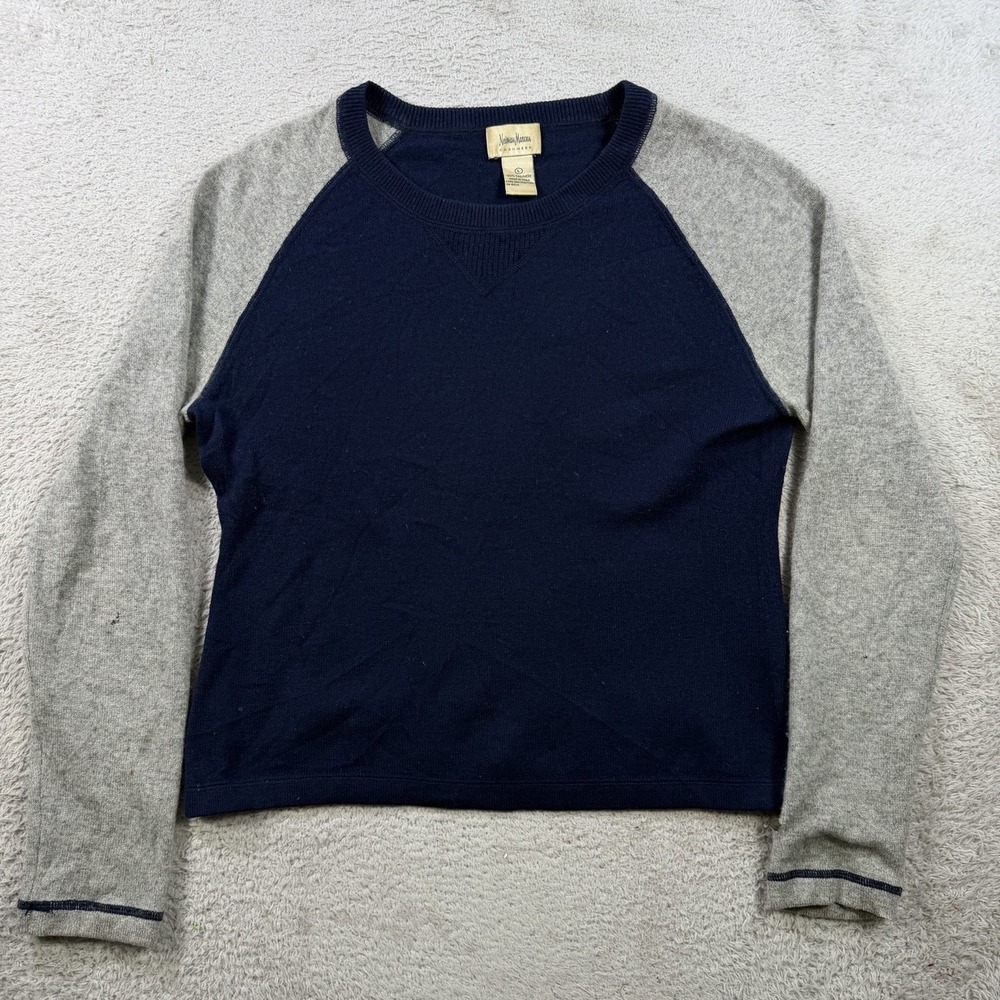 Neiman Marcus Navy & Light Gray Cashmere Sweater